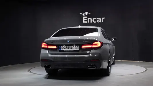 BMW 5 Series (G30) 530i xDrive M 2022 4