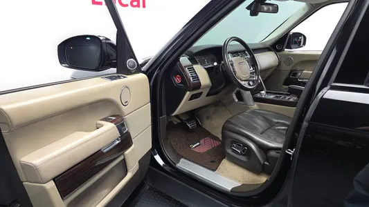 Land Rover 4 4.4 SDV8 Vogue SE 2013 9