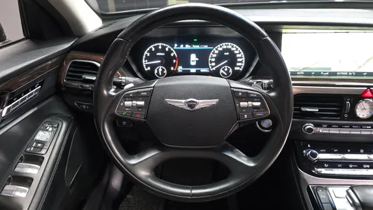 Genesis EQ900 3.3 T-GDI AWD 2016 13
