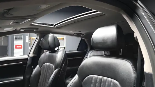 Genesis EQ900 3.3 T-GDI AWD 2016 18