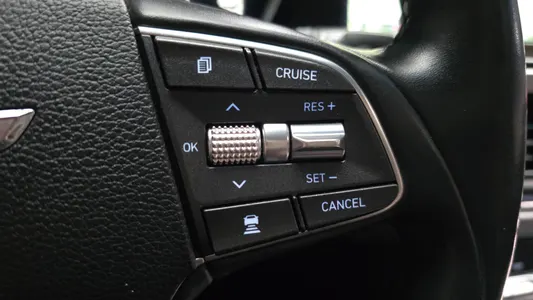 Genesis EQ900 3.3 T-GDI AWD 2016 32
