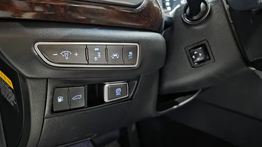 Genesis EQ900 3.3 T-GDI AWD 2016 28