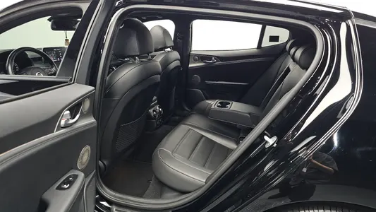 Kia Stinger 3.3 AWD 2019 26