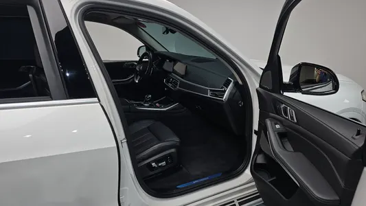 BMW X7 (G07) xDrive 40i 7 2021 11