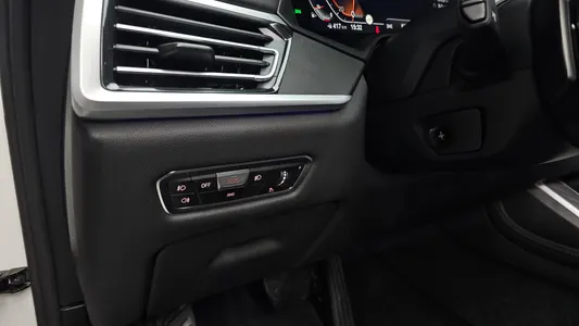 BMW X7 (G07) xDrive 40i 7 2021 29