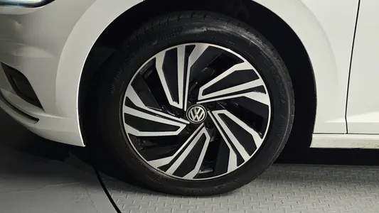 Volkswagen 7 1.4 TSI 2020 5