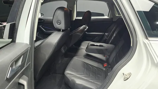 Volkswagen 7 1.4 TSI 2020 15