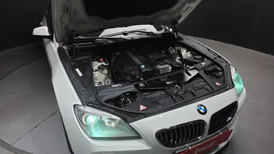 BMW 6 Series (F12) 640i 2013 6