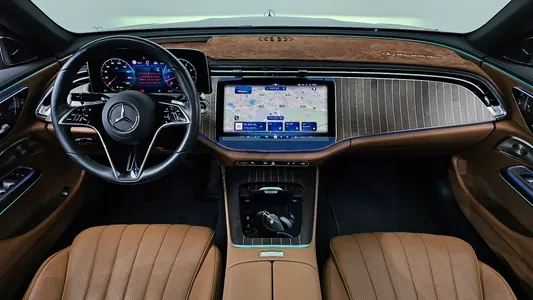 Mercedes-Benz E-Class W214 E300 4MATIC 2024 7