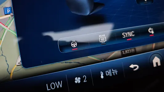 Mercedes-Benz E-Class W214 E300 4MATIC 2024 30