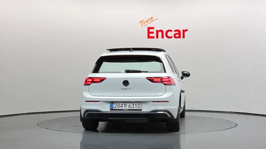 Volkswagen 8 2.0 TDI 2026 4