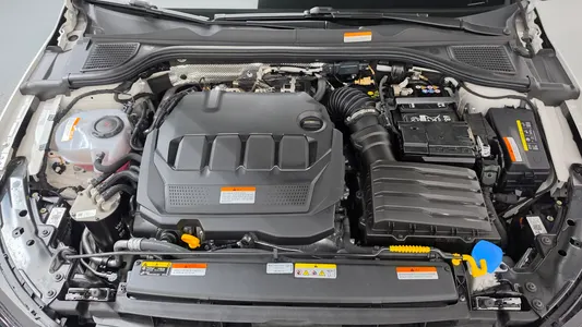 Volkswagen 8 2.0 TDI 2026 6