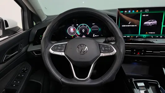 Volkswagen 8 2.0 TDI 2026 13