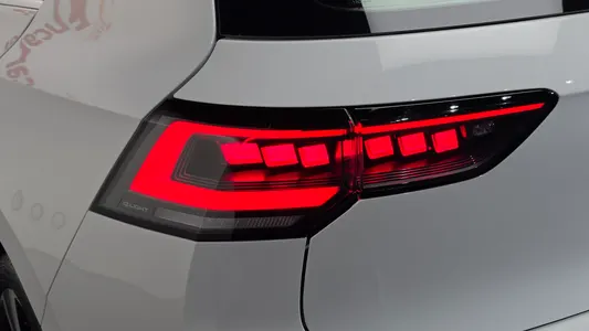 Volkswagen 8 2.0 TDI 2026 23