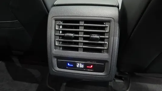 Volkswagen 8 2.0 TDI 2026 35