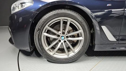 BMW 5 Series (G30) 520d xDrive M 2018 5