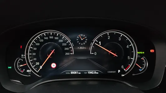 BMW 5 Series (G30) 520d xDrive M 2018 8
