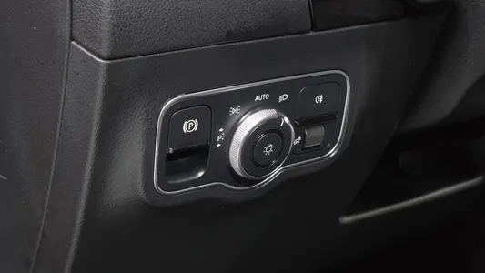Mercedes-Benz GLA-Class H247 GLA250 4MATIC 2022 15