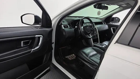 Land Rover 디스커버리 스포츠 2.0 TD4 SE 2016 10