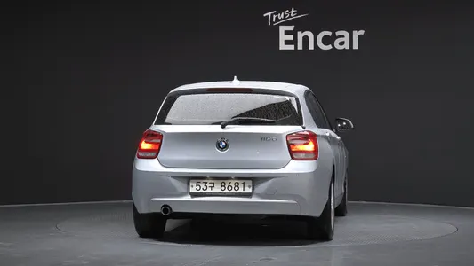BMW 1 Series (F20) 118d 5 2014 4