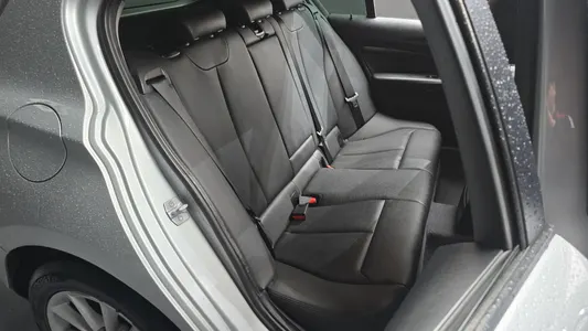 BMW 1 Series (F20) 118d 5 2014 12