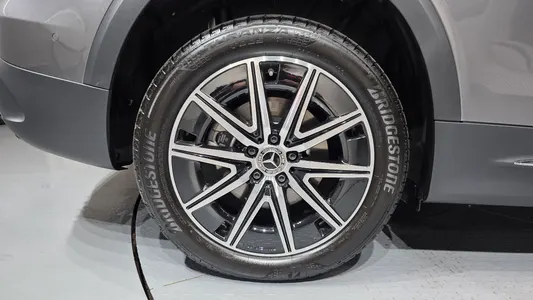 Mercedes-Benz EQB X243 EQB300 4MATIC AMG 2025 5