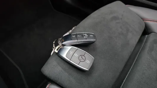 Mercedes-Benz EQB X243 EQB300 4MATIC AMG 2025 16