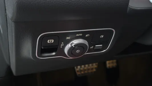 Mercedes-Benz EQB X243 EQB300 4MATIC AMG 2025 27