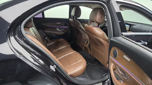 Mercedes-Benz E-Class W213 E300 2017 12