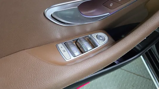 Mercedes-Benz E-Class W213 E300 2017 29