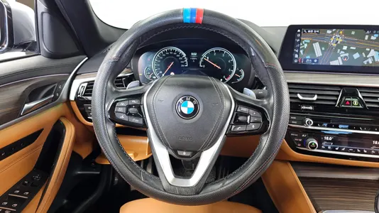 BMW 5 Series (G30) 520d xDrive M 2017 13