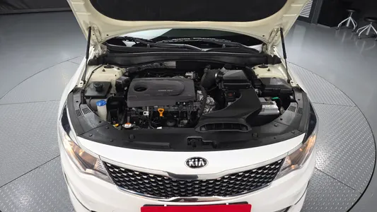 Kia K5 2 1.7 MX 2016 6