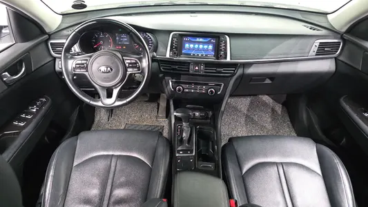 Kia K5 2 1.7 MX 2016 7