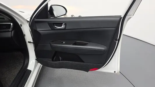 Kia K5 2 1.7 MX 2016 25