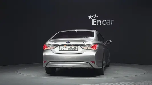 Hyundai 쏘나타 하이브리드 2.0 2012 4