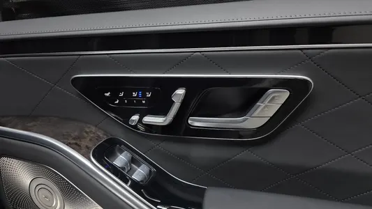 Mercedes-Benz S-Class W223 S580L 4MATIC 2022 17