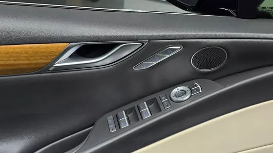 Genesis G80 (RG3) 2.5 2WD 2023 28
