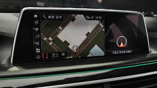 BMW 7 Series (G11) 730d xDrive M 2018 14