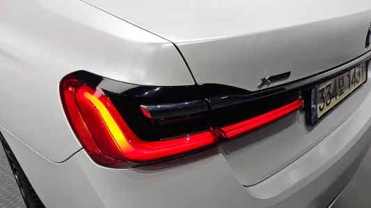 BMW 7 Series (G11) 730d xDrive M 2018 24