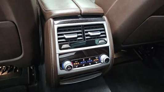 BMW 7 Series (G11) 730d xDrive M 2018 35