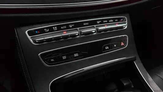 Mercedes-Benz CLS-Class C257 CLS300d 4MATIC 2023 31