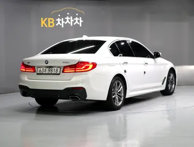 BMW 5 Series (G30) 530i xDrive M 2018 4