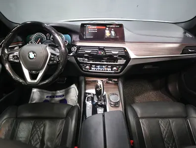 BMW 5 Series (G30) 530i xDrive M 2018 7