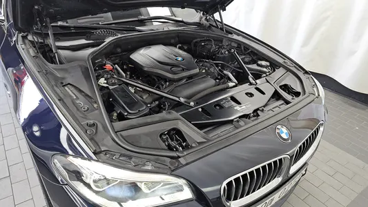 BMW 5 Series (F10) 520d M 2016 6