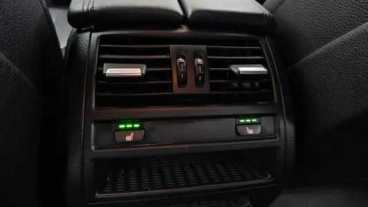 BMW 5 Series (F10) 520d M 2016 19