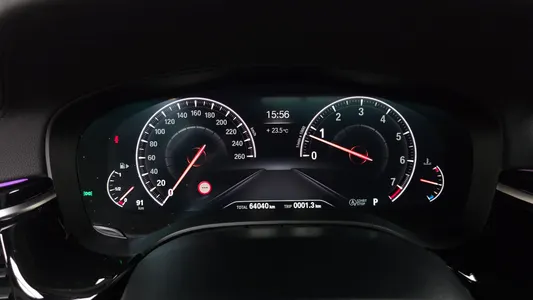 BMW 5 Series (G30) 520i 2019 7