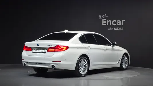 BMW 5 Series (G30) 520i 2019