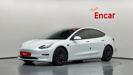 Tesla 3 AWD 2021