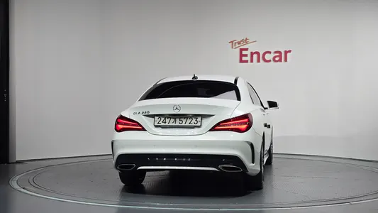 Mercedes-Benz CLA-Class C117 CLA220 AMG Line 2018 4