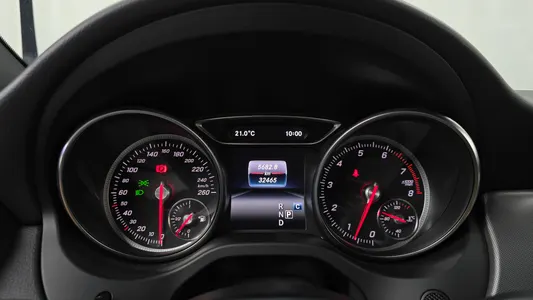 Mercedes-Benz CLA-Class C117 CLA220 AMG Line 2018 8